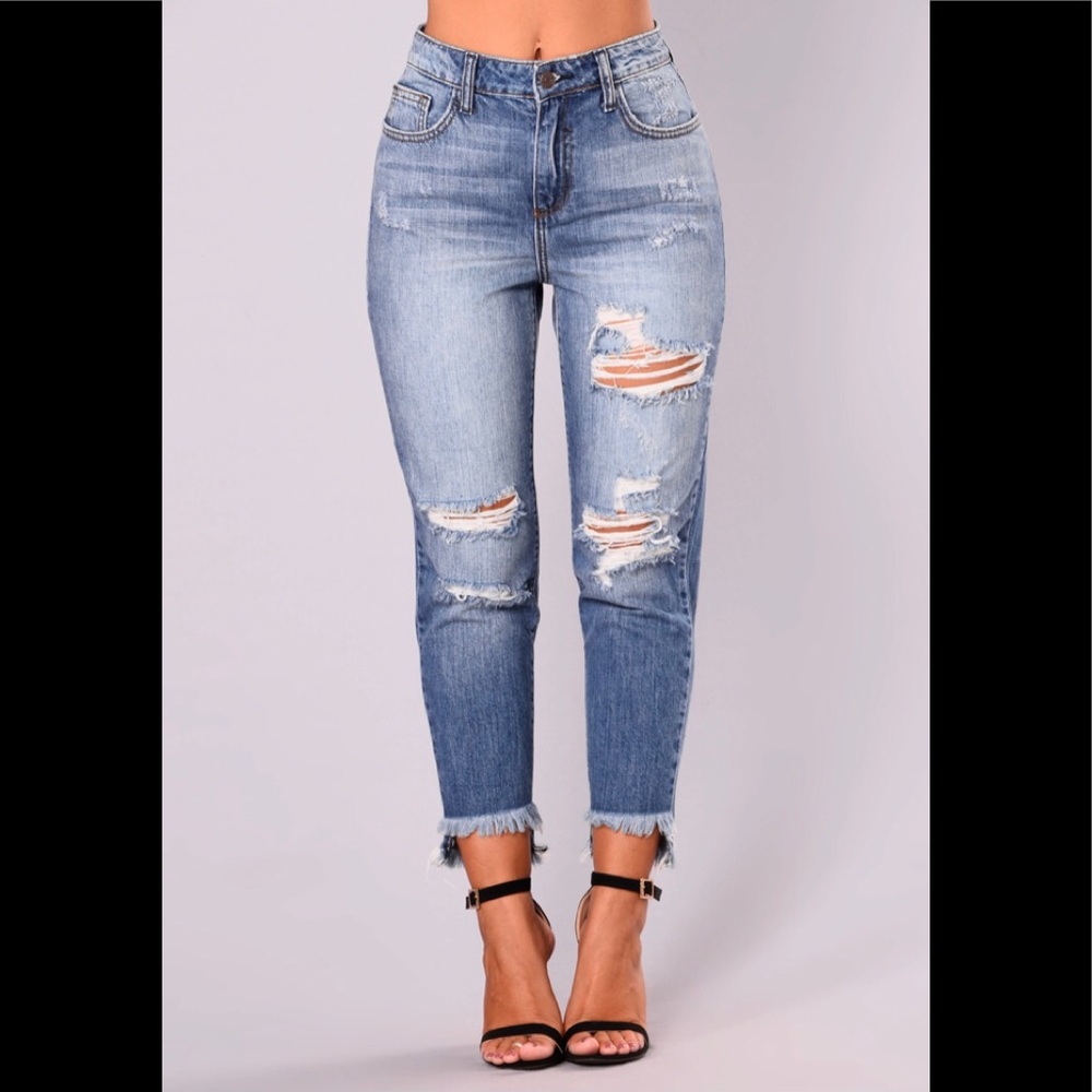 Fashion Nova Toni Boyfriend Jeans - Medium